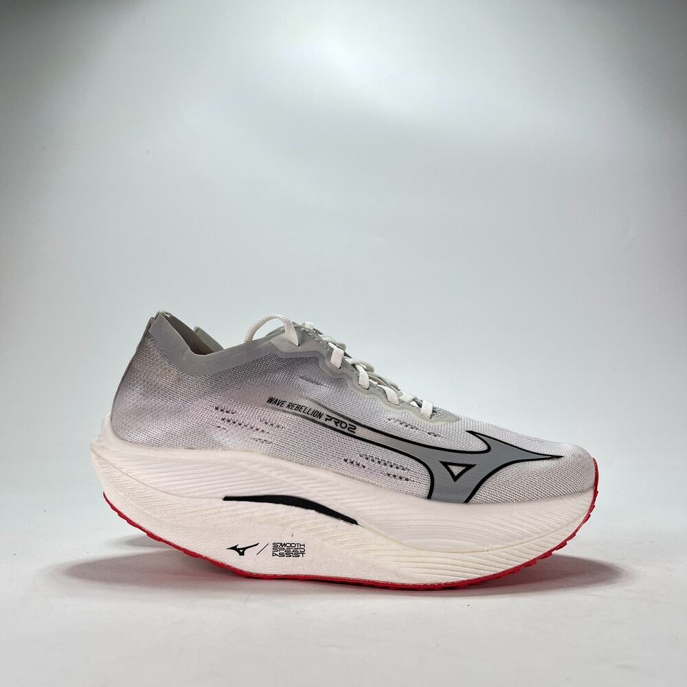 Mizuno Wave Rebellion Pro 2 Gray White Running Shoes Sneakers Women's Size 7.5